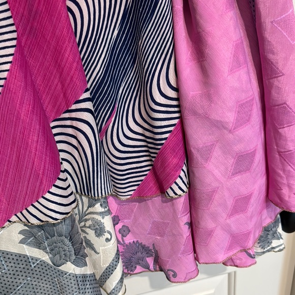 100 % silk Handmade woman’s multi pattern wrap skirt - Picture 3 of 4